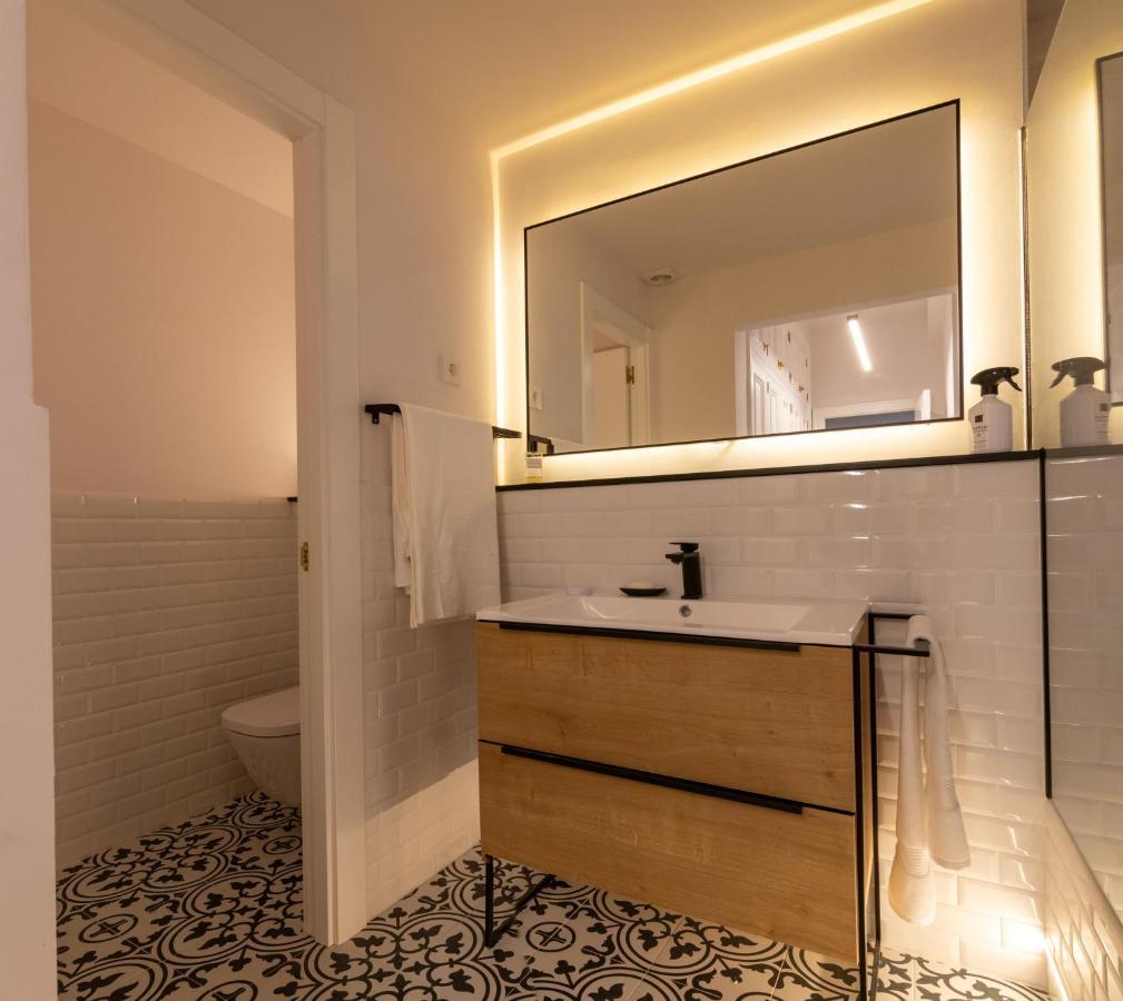 Bilbao Henao Park de Bilbao Suites, en pleno centro con garaje directo Exterior foto